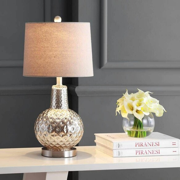 ATLAS TABLE LAMP