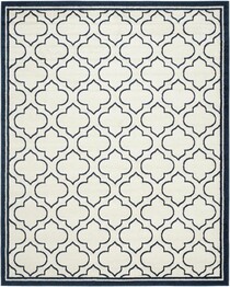 Safavieh Amherst AMT412M Ivory and Navy