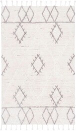 Safavieh Casablanca CSB453A Ivory and Grey