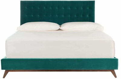 TSARINA VELVET TUFTED BED