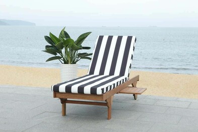 NEWPORT LOUNGE CHAIR