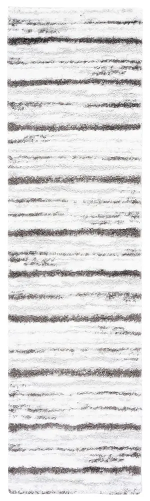 Safavieh Berber Shag 2'-3