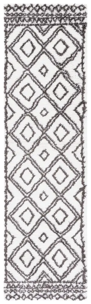 Safavieh Berber Shag 2'-3