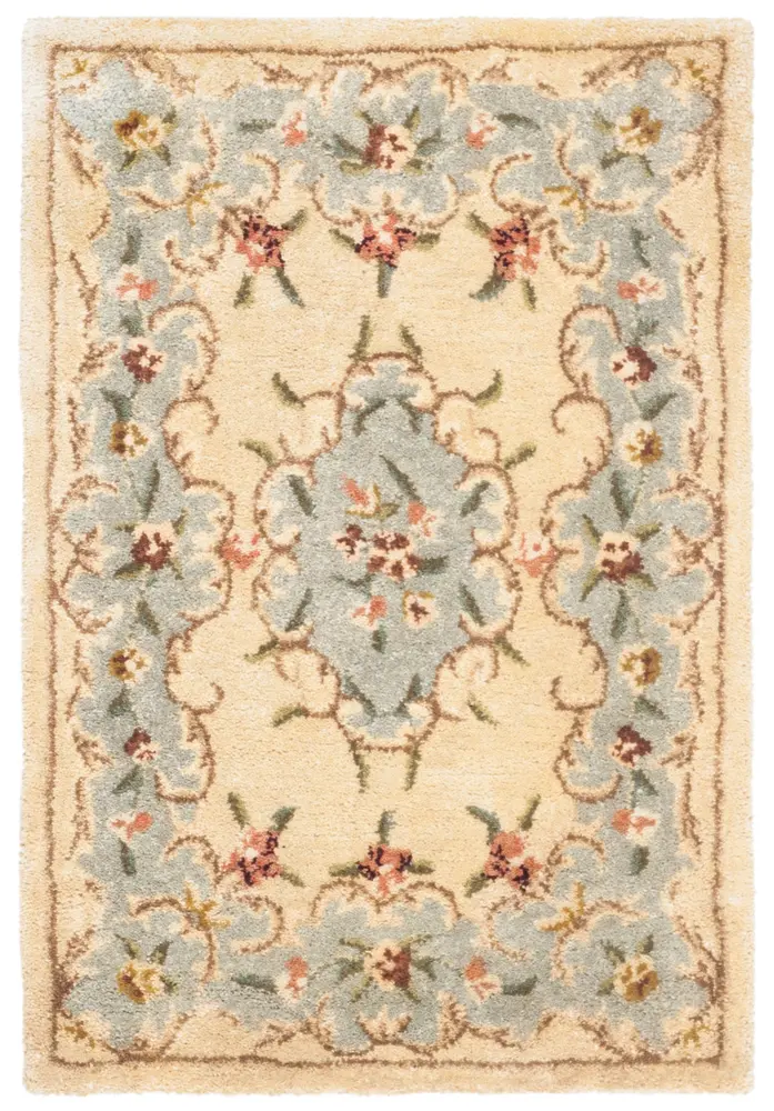 Safavieh Bergama 2'-0