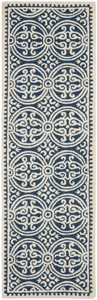 Safavieh Cambridge 2'-6