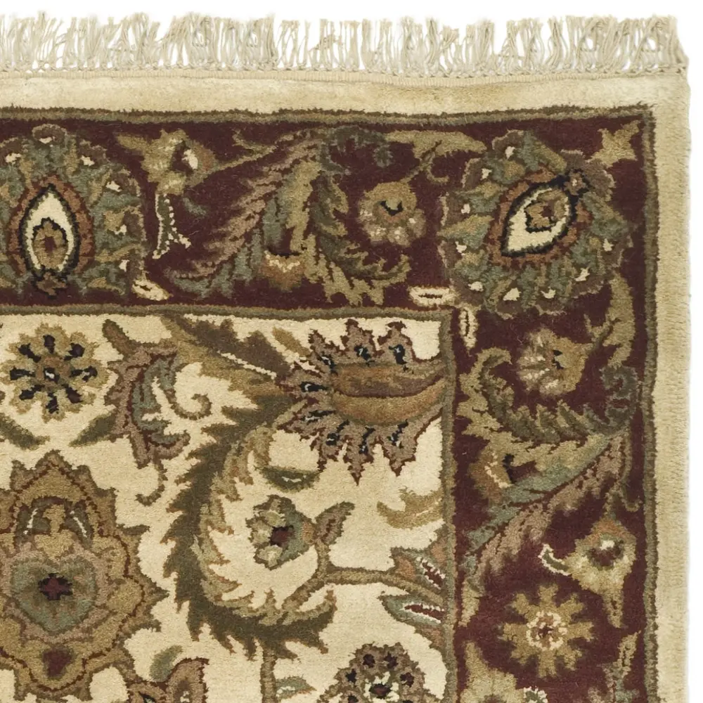 Safavieh Classic 4'-0