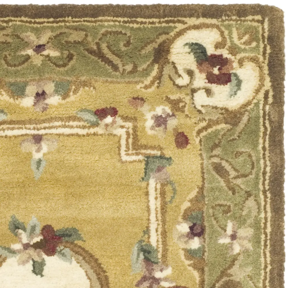 Safavieh Classic 2'-0