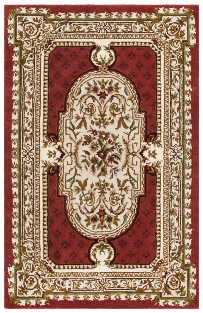 Safavieh Classic 5'-0