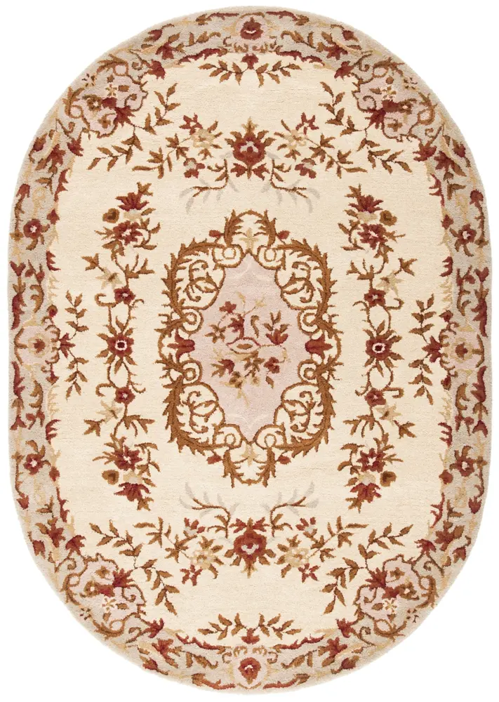 Safavieh Classic 4'-6