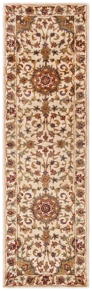 Safavieh Classic 2'-3