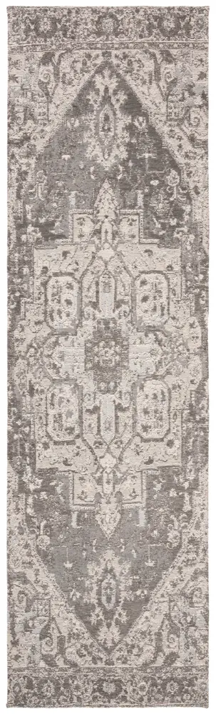 Safavieh Classic Vintage 2'-3