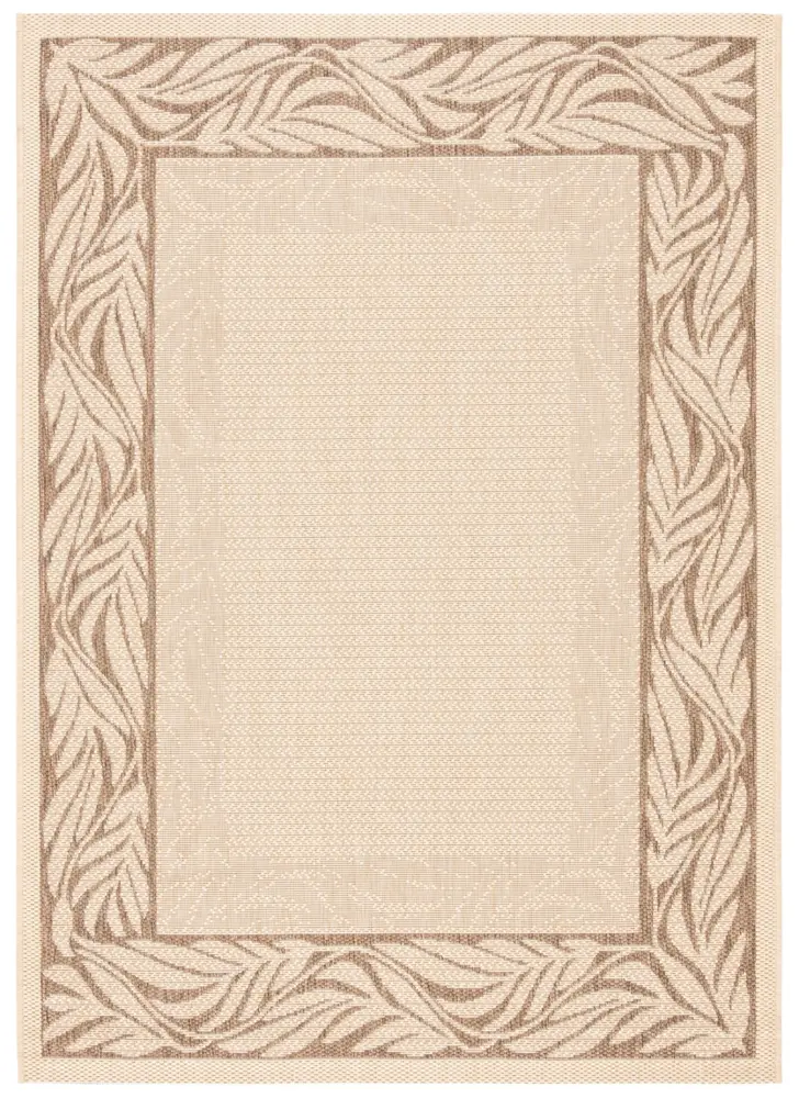 Safavieh Courtyard 4'-0