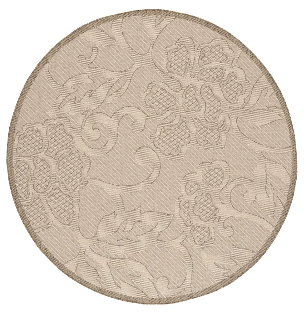 Safavieh Courtyard 6'-7