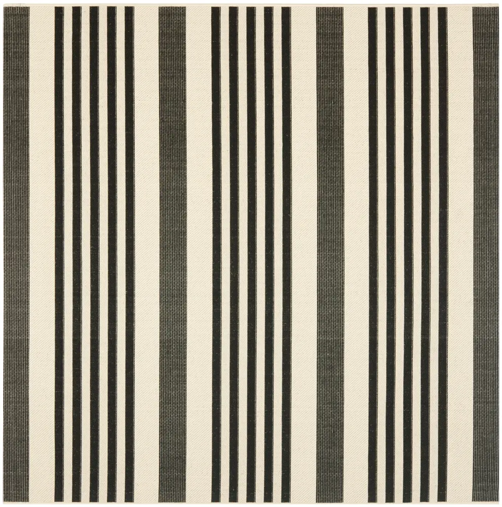 Safavieh Courtyard 6'-7