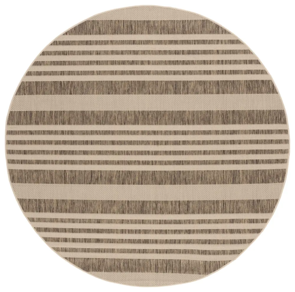 Safavieh Courtyard 6'-7