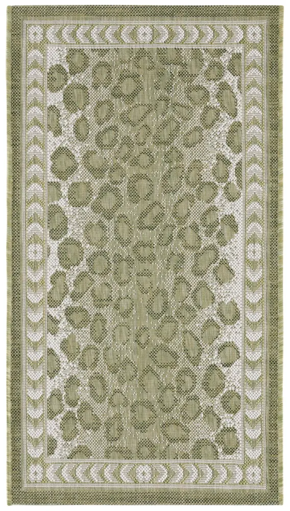 Safavieh Courtyard 2'-0