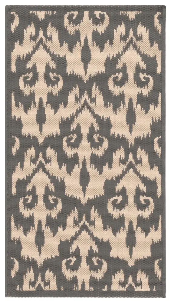 Safavieh Courtyard 2'-0