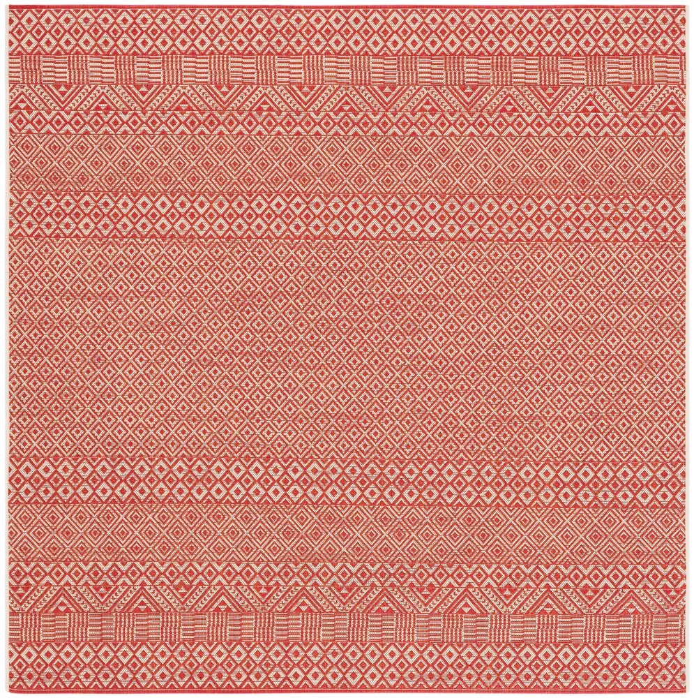 Safavieh Courtyard 6'-7