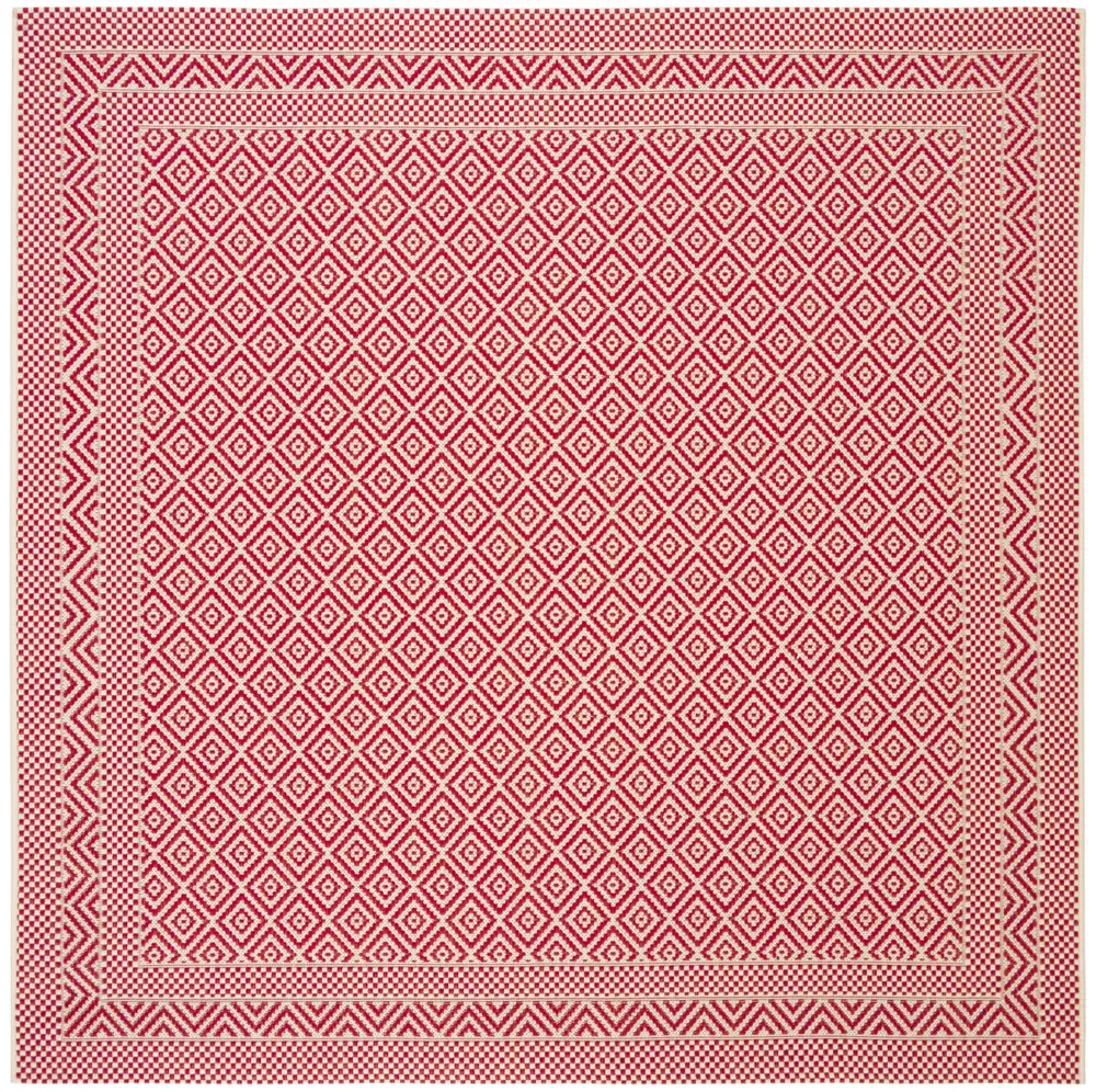 Safavieh Courtyard 6'-7