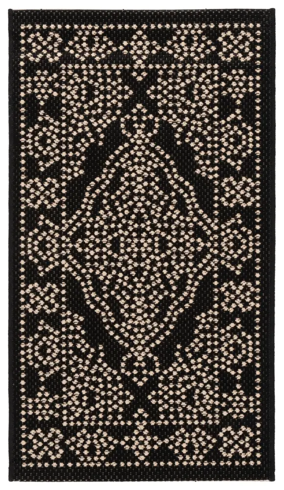 Safavieh Courtyard 2'-0