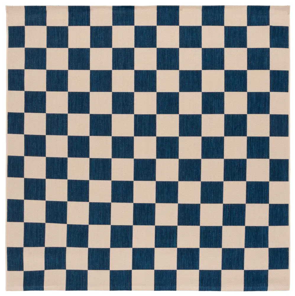 Safavieh Courtyard 6'-7