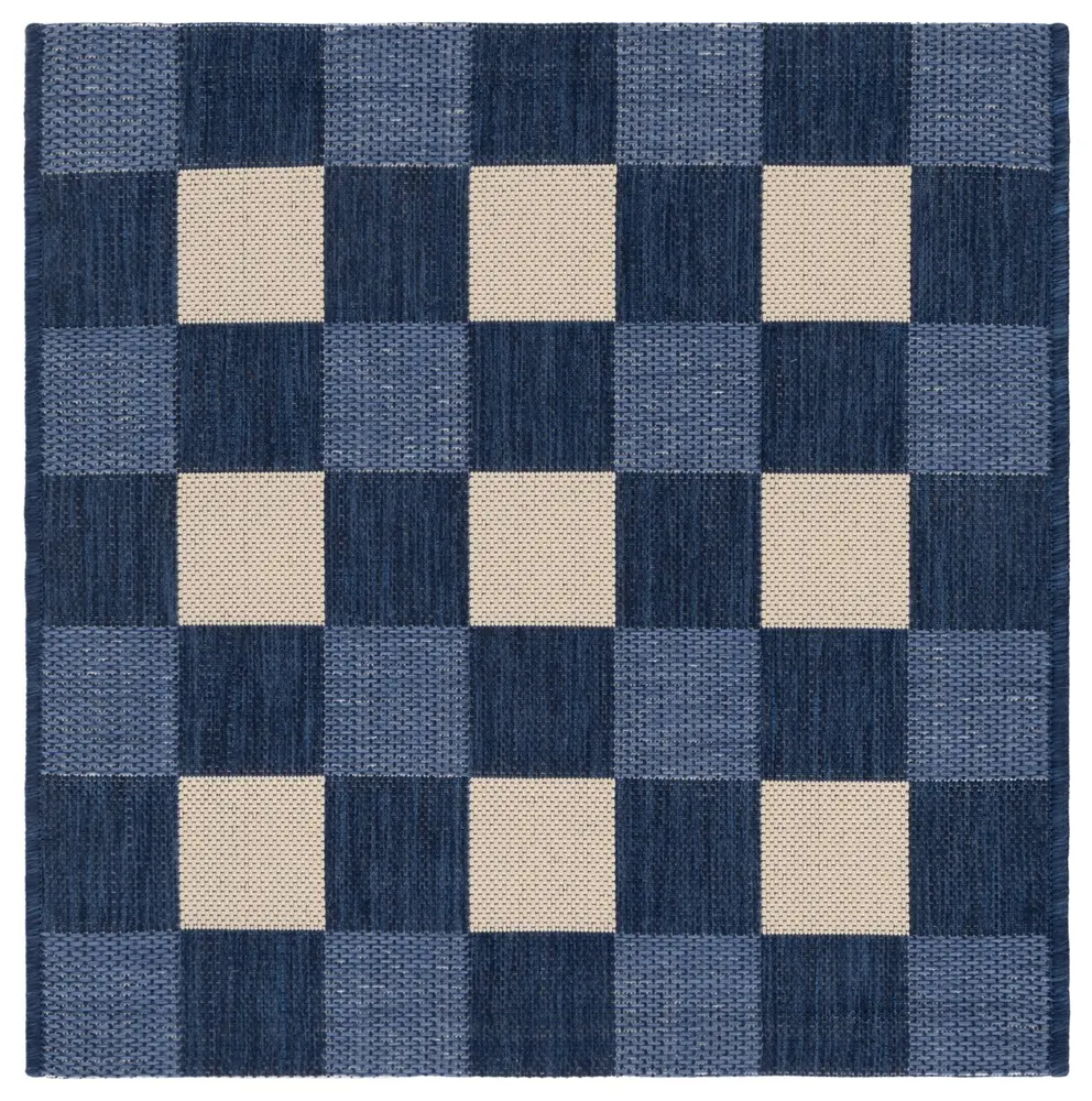 Safavieh Courtyard 2'-7