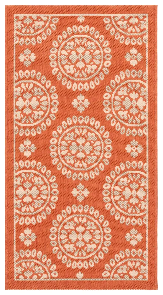 Safavieh Courtyard 2'-0