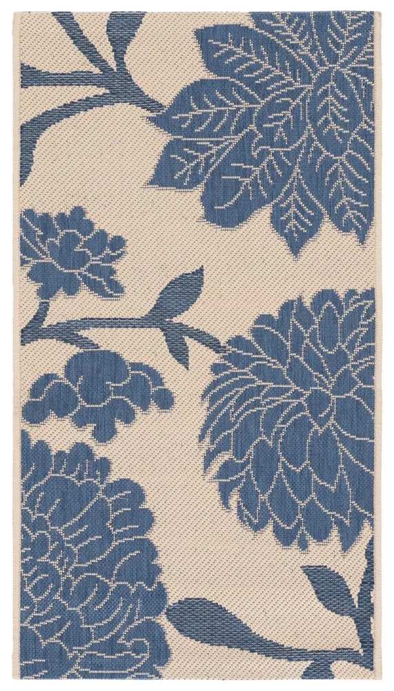 Safavieh Courtyard 2'-0