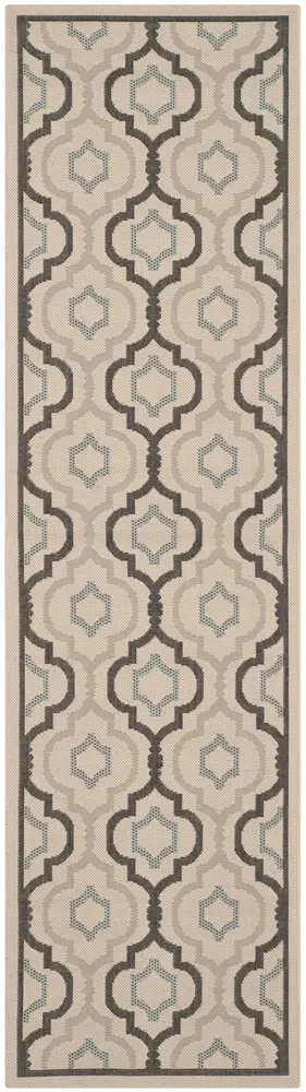 Safavieh Courtyard 2'-3