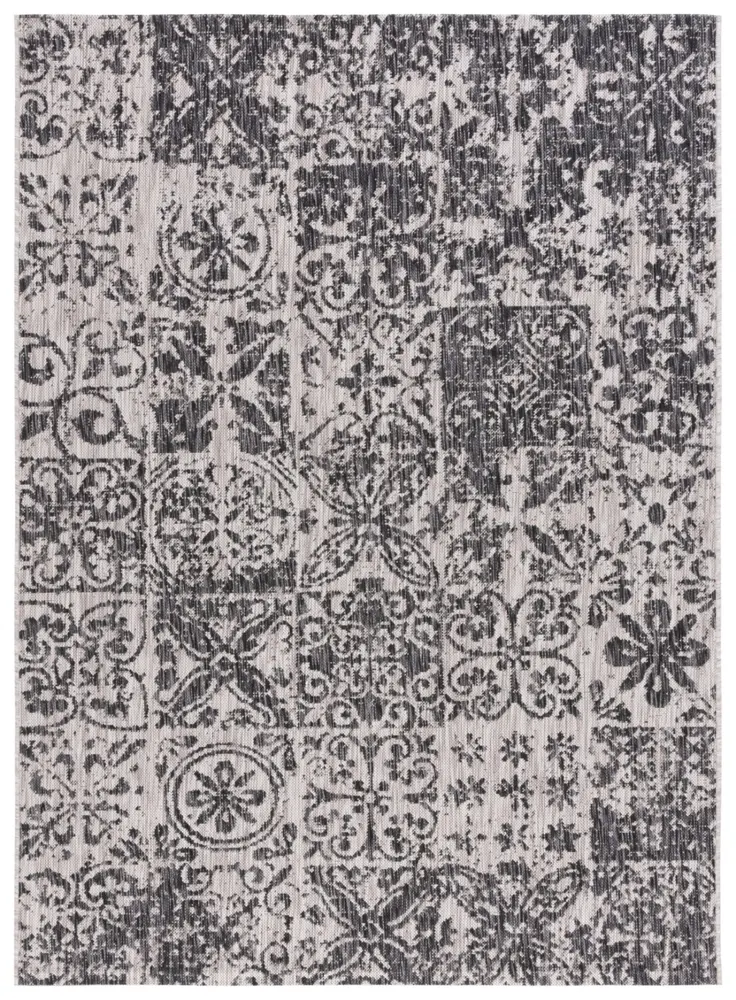 Safavieh Courtyard 5'-3