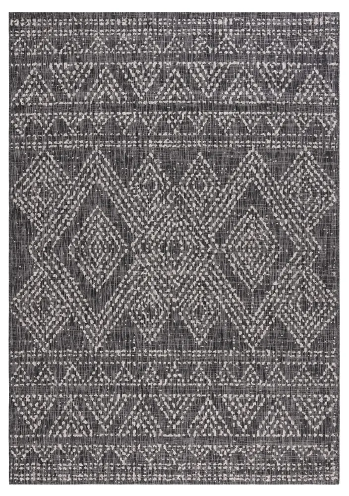 Safavieh Courtyard 6'-7