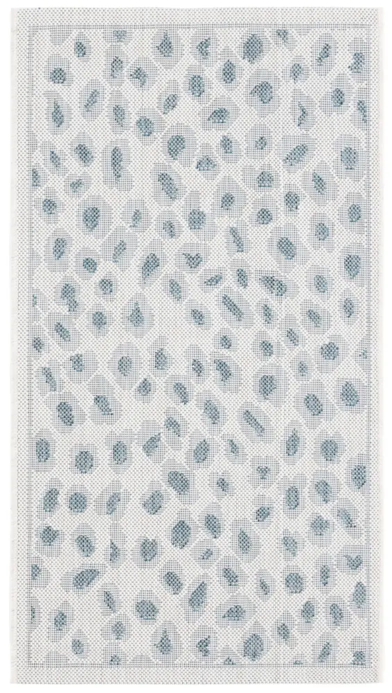 Safavieh Courtyard 2'-0