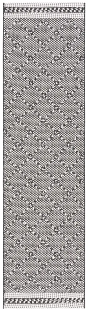 Safavieh Courtyard 2'-3