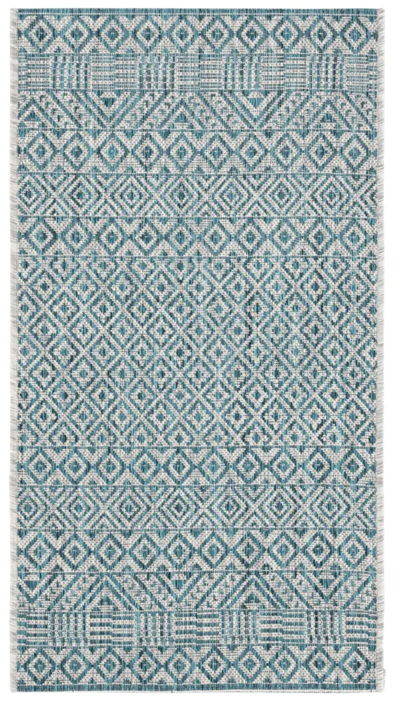 Safavieh Courtyard 2'-0