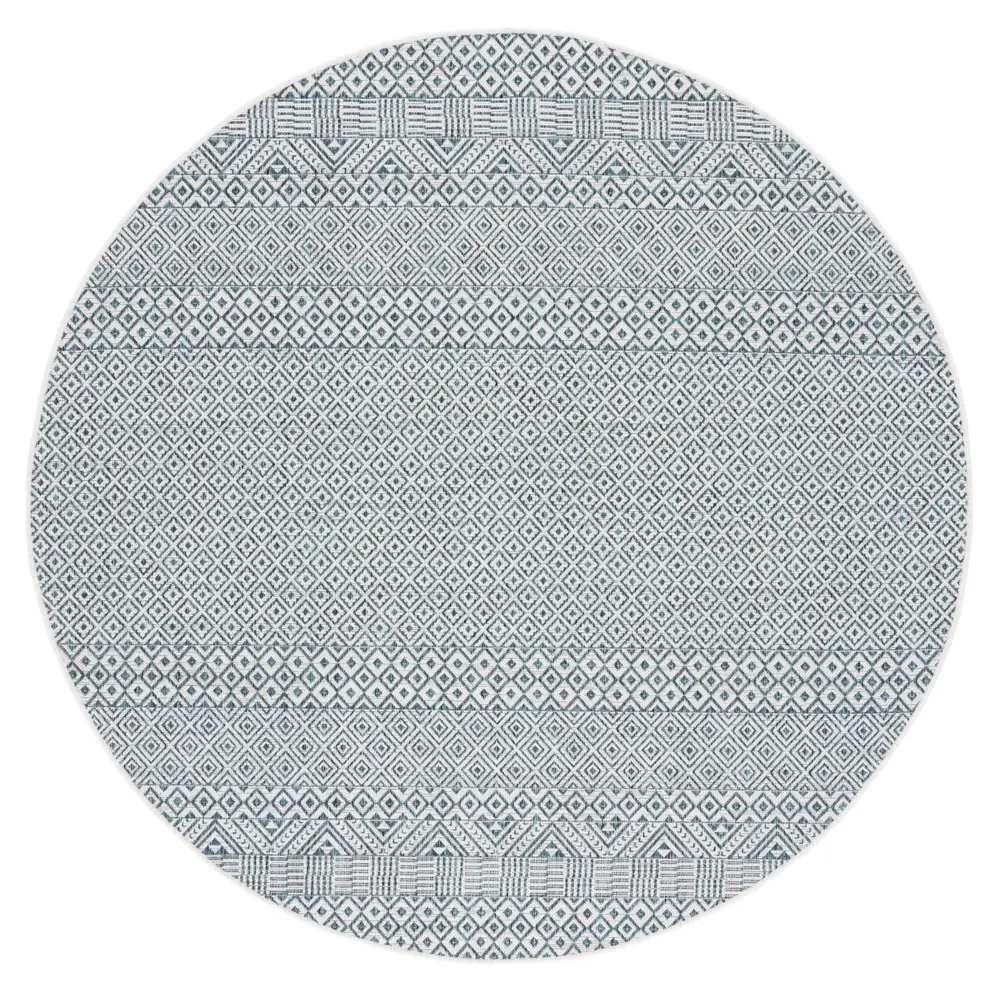 Safavieh Courtyard 6'-7