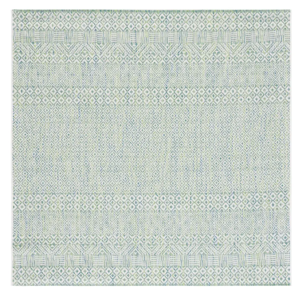 Safavieh Courtyard 6'-7