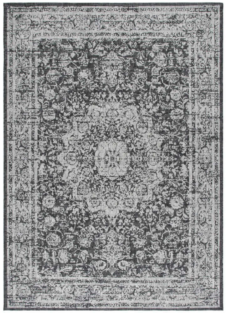 Safavieh Courtyard 8'-0