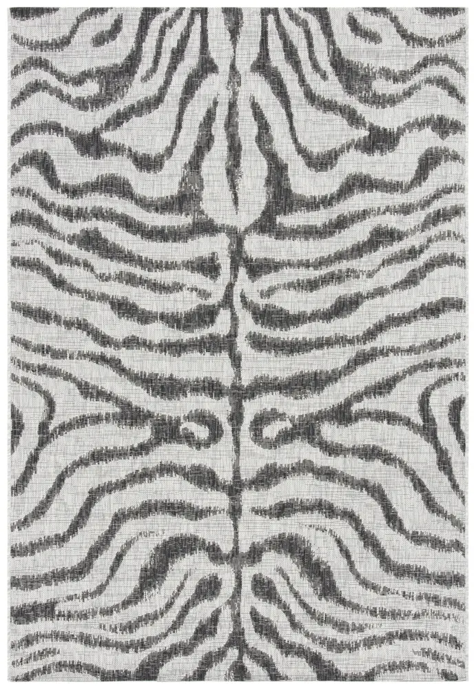 Safavieh Courtyard 5'-5