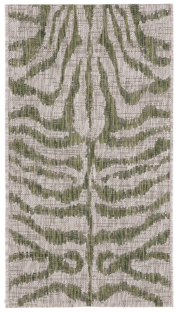 Safavieh Courtyard 2'-0