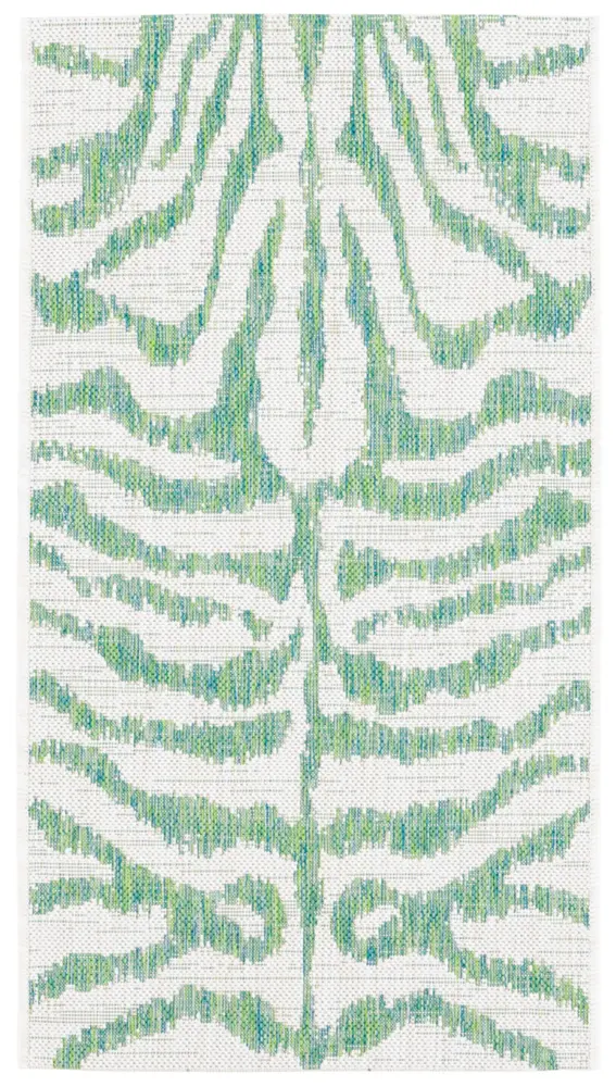 Safavieh Courtyard 2'-0