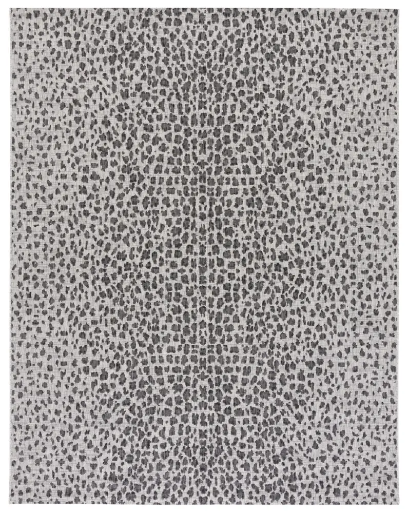 Safavieh Courtyard 8'-0