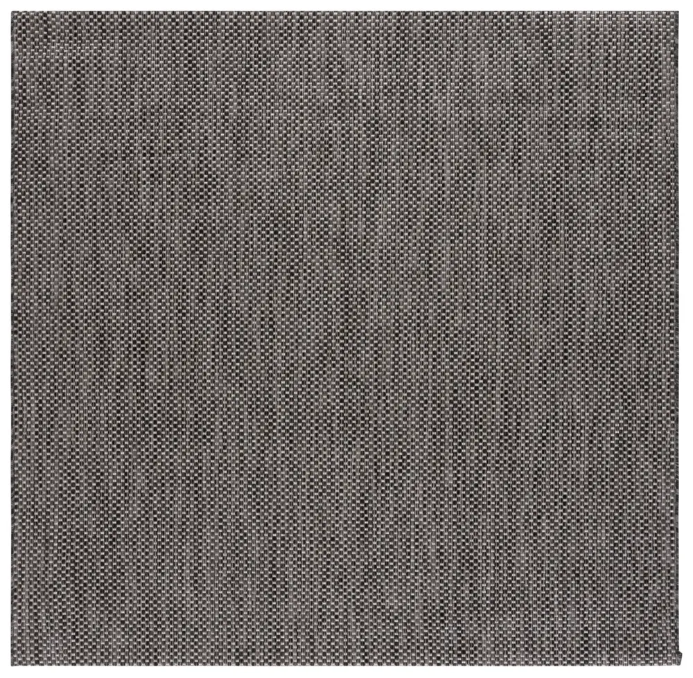 Safavieh Courtyard 6'-7