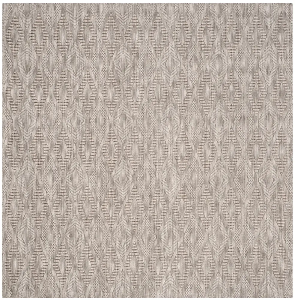 Safavieh Courtyard 6'-7