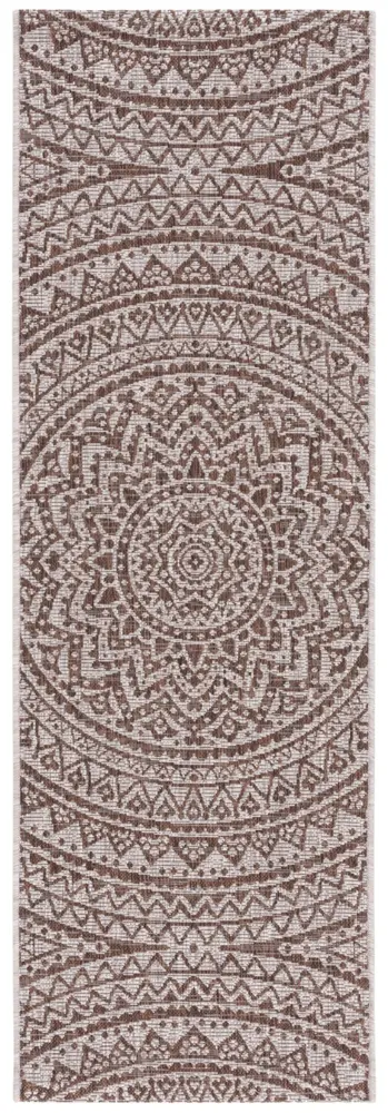 Safavieh Courtyard 2'-3