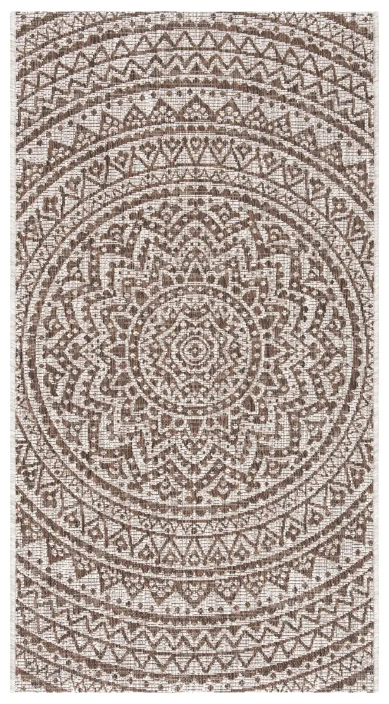 Safavieh Courtyard 2'-7