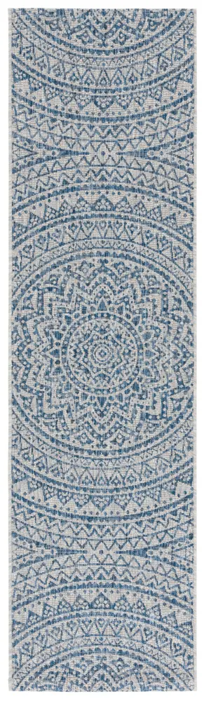 Safavieh Courtyard 2'-3