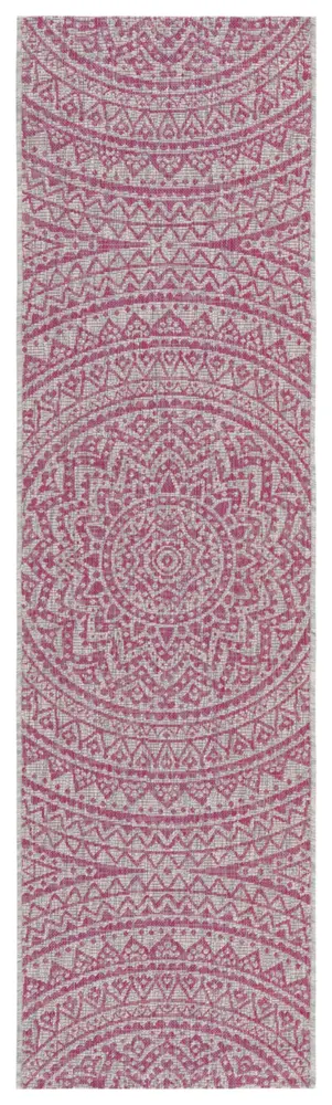 Safavieh Courtyard 2'-3