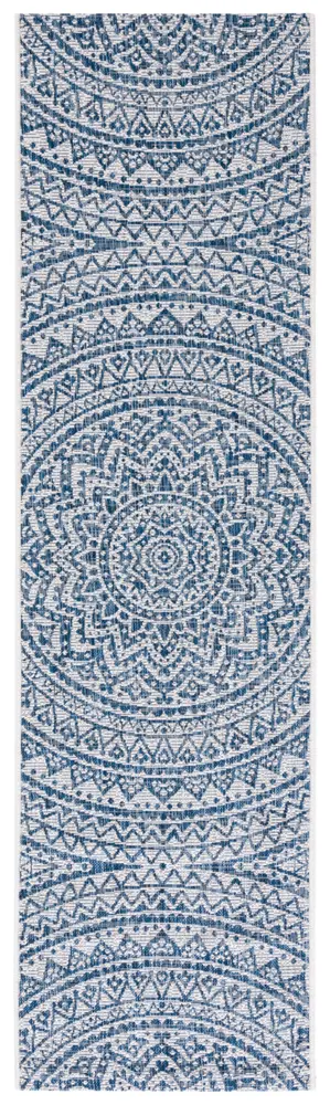 Safavieh Courtyard 2'-3