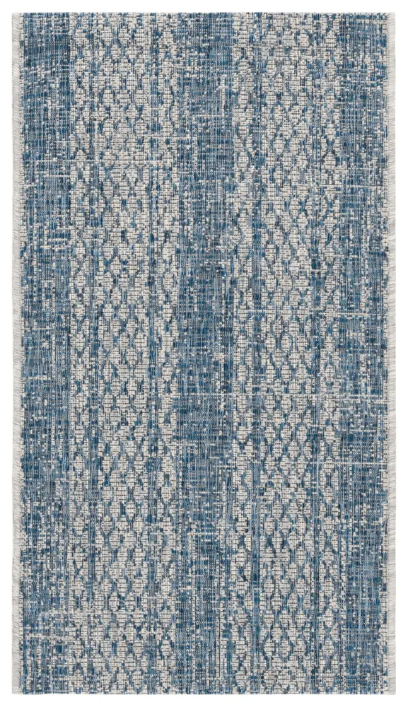 Safavieh Courtyard 2'-0