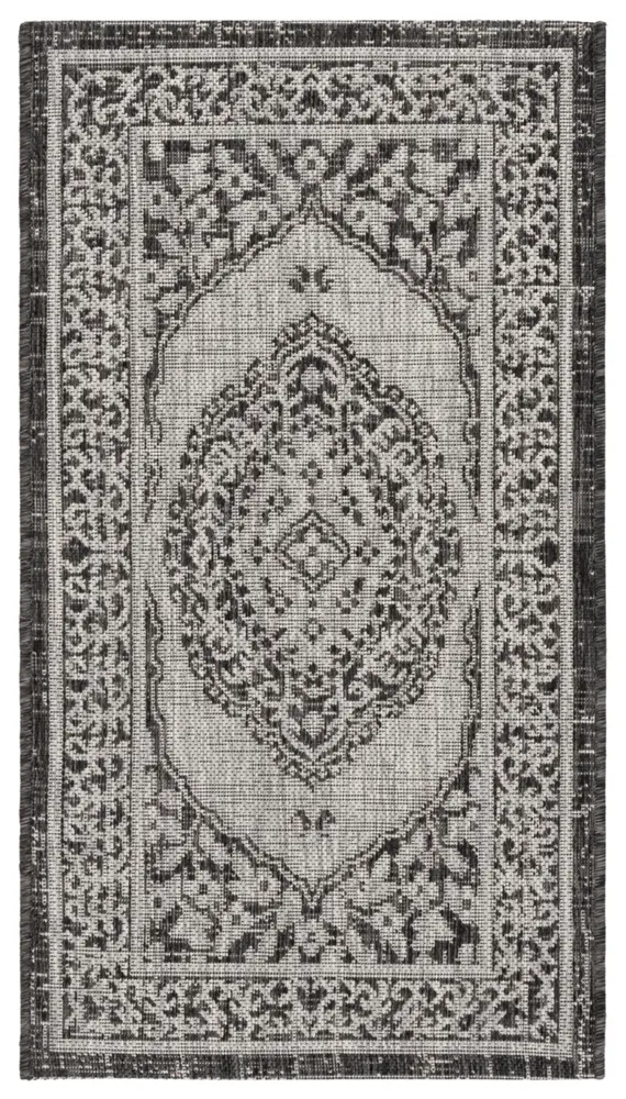 Safavieh Courtyard 2'-0